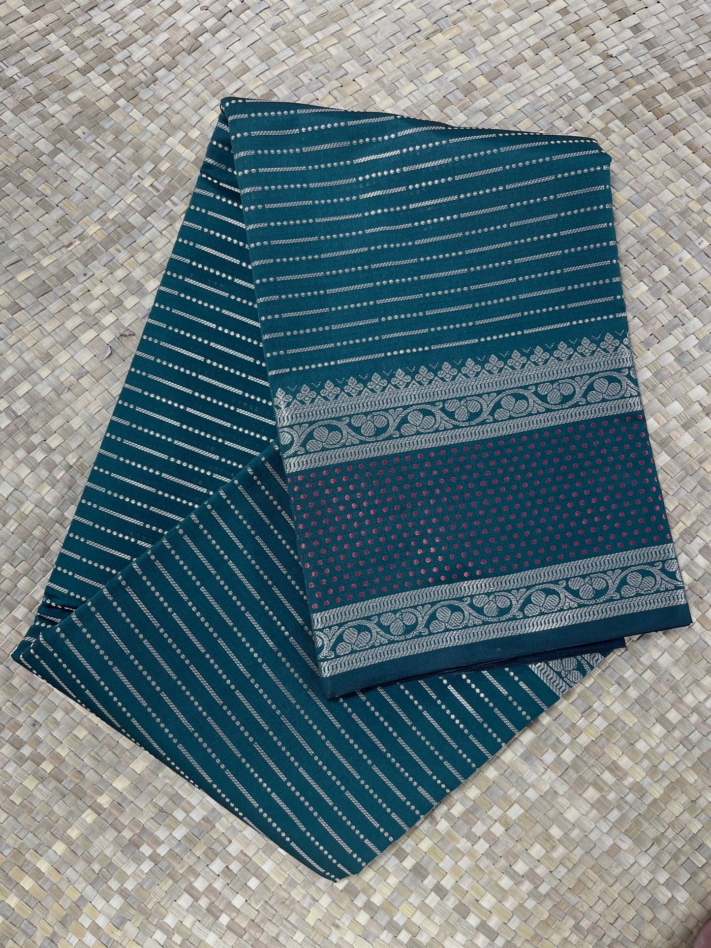 Line Printed Saree - Bottle Green